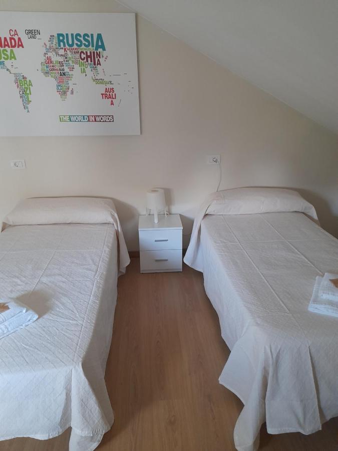 Sleeping Portomarin 1 Hotel Ngoại thất bức ảnh