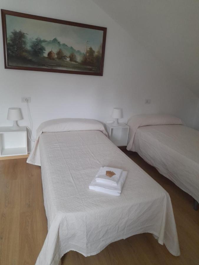 Sleeping Portomarin 1 Hotel Ngoại thất bức ảnh