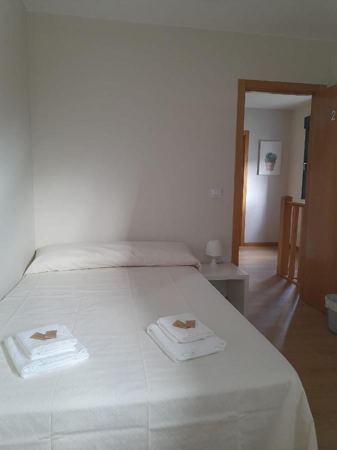 Sleeping Portomarin 1 Hotel Ngoại thất bức ảnh