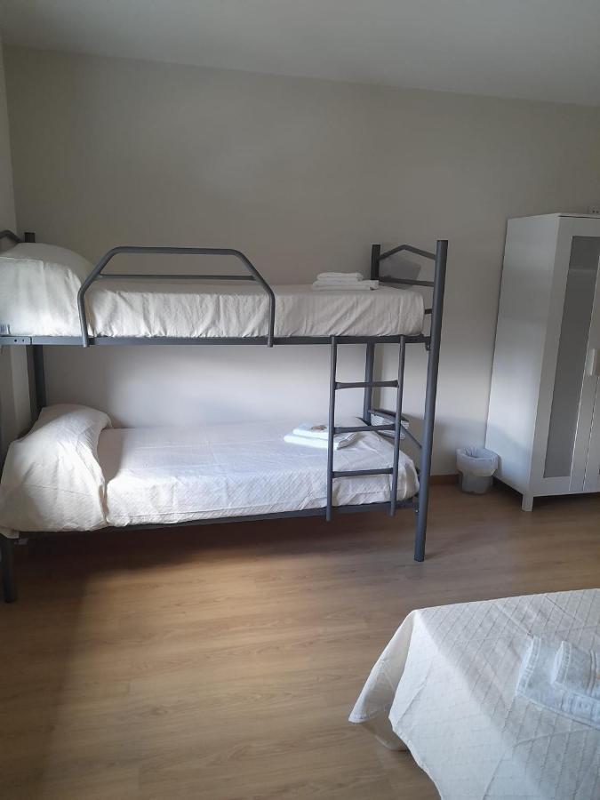 Sleeping Portomarin 1 Hotel Ngoại thất bức ảnh